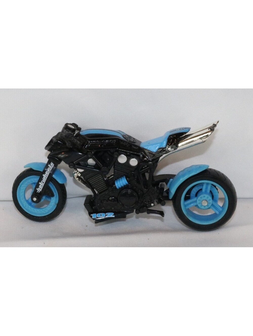Hot Wheels 2010 Street Power X-Blade V3135 Loose Car Motorcycle Moto Toy